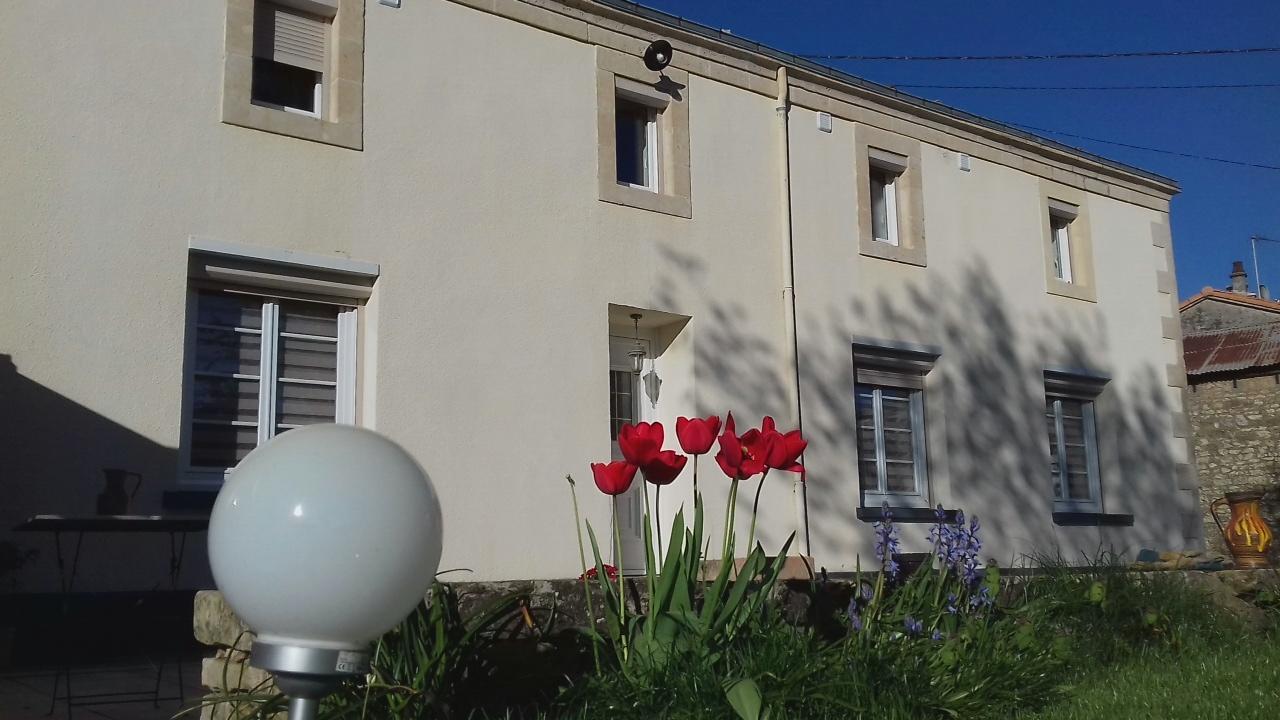 Bed and Breakfast Entre Marais Et Gatine Saint-Pompain Esterno foto