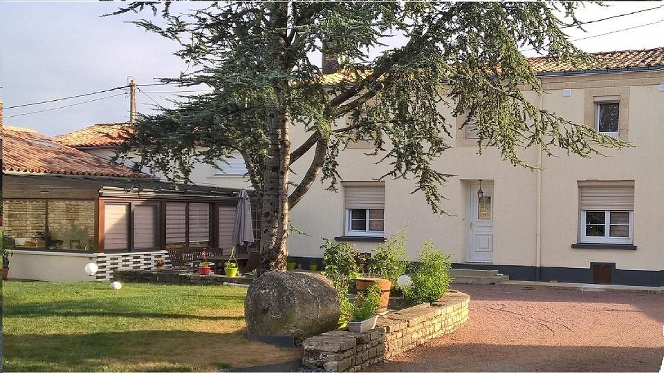 Bed and Breakfast Entre Marais Et Gatine Saint-Pompain Esterno foto